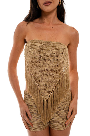 Conjunto dourado de crochê: Short Leme e cropped com franjas